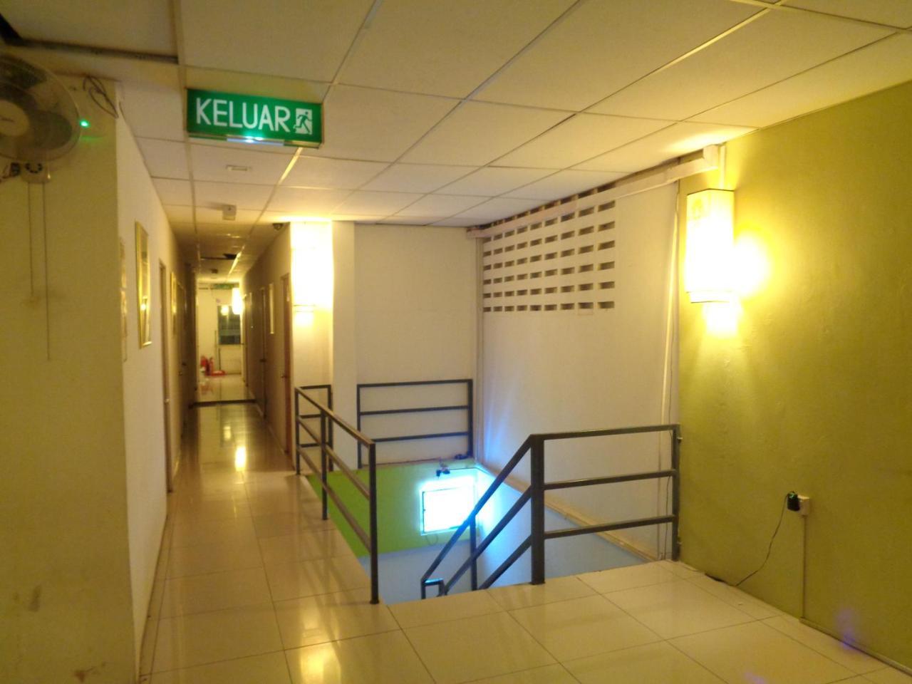 Hotel Mah Lanu Куала Лумпур Екстериор снимка