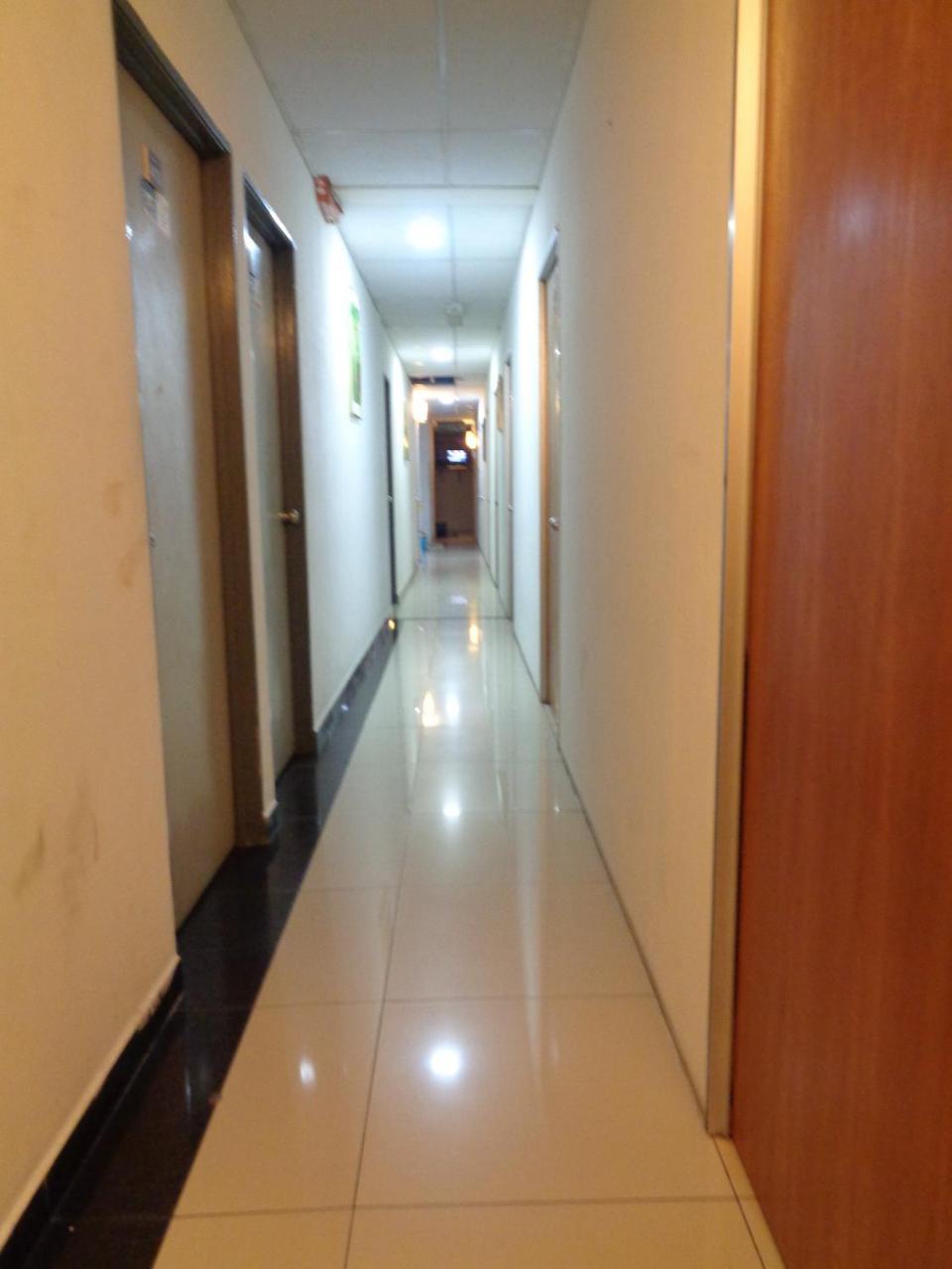 Hotel Mah Lanu Куала Лумпур Екстериор снимка